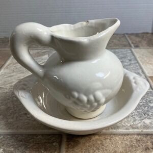Vintage Ceramic Pitcher‎ and Basin Set White Grapes Farmhouse Bathroom Decor USA